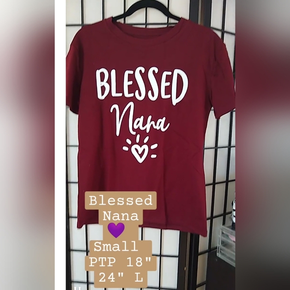Blessed Nana Shirt Small Petite NWT - Picture 1 of 10